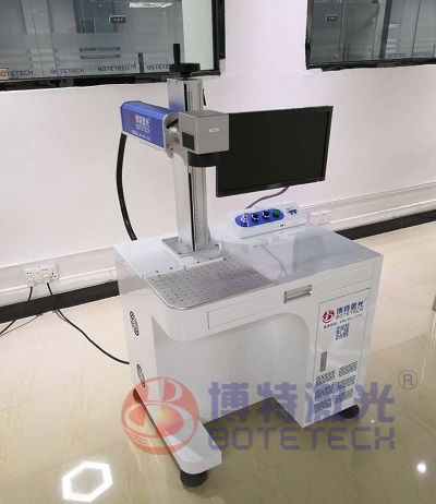 全自动光纤激光打标机 全自动光纤激光打标机