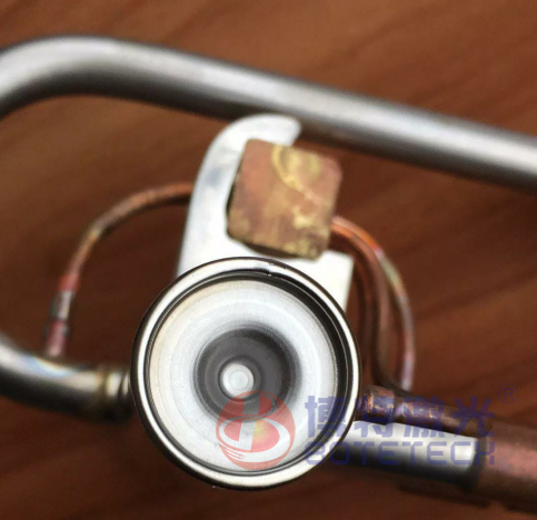 金属激光焊接过程中如何正确的使用吹气