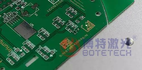 PCB芯片可用紫外激光打标机镭雕